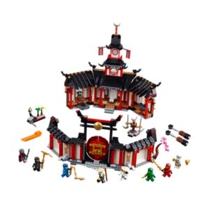 Le Monastère de Spinjitzu" - Un Voyage dans le Monde des Ninjas