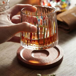 Verre Design Coloré avec Sous-verre en Bois – 4 Modèles Disponibles
